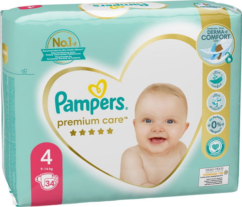 polrocznego dziecka zabrudzony pampers