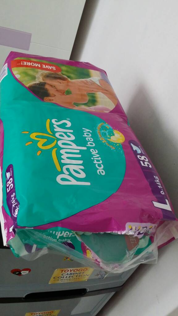 mega box pampers 4 tesco