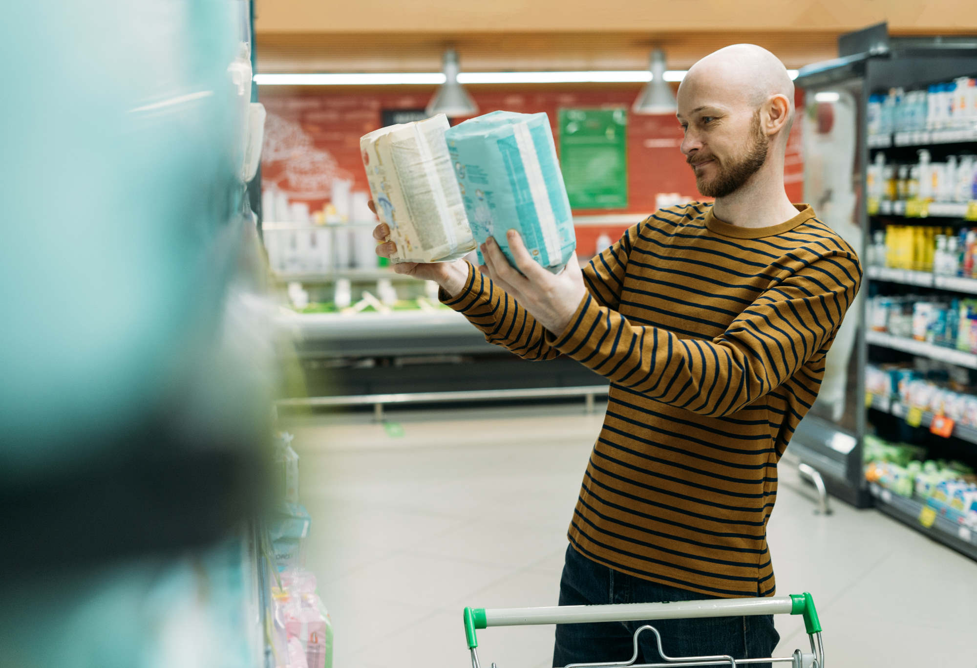 w jaki sposób pieluchomajtki pampers sprawiają że skóra jest sucha