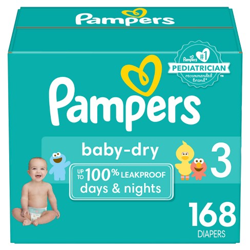 pampers na dziecku